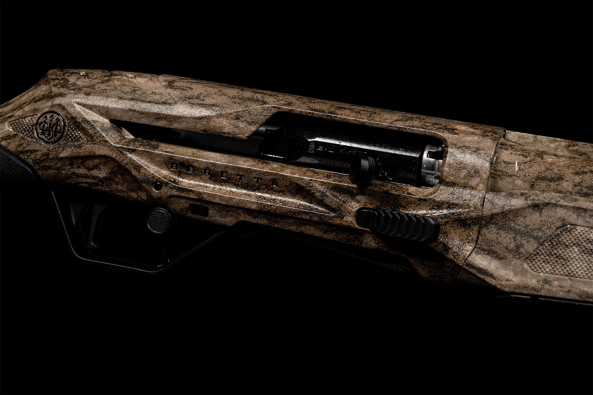 Beretta AX800 Suprema Bottomland Camo - 12 Gauge - 30" - S/N-WA113864