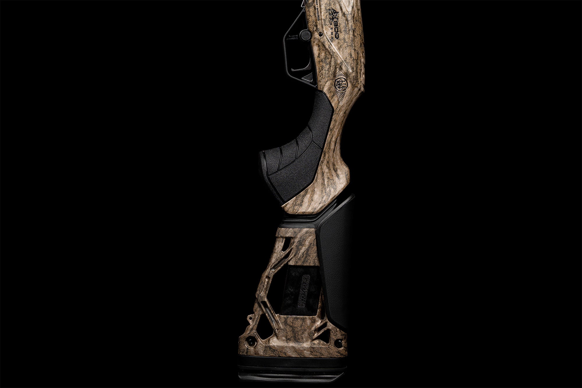 Beretta AX800 Suprema Bottomland Camo | 12 Gauge | 30" | S/N-WA122553